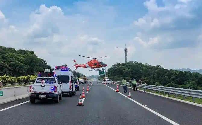 连山区高速公路汽车救援案例