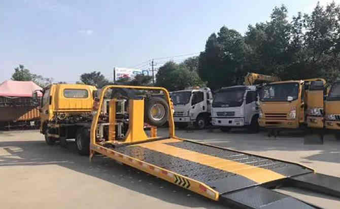 连山区汽车中途维修案例